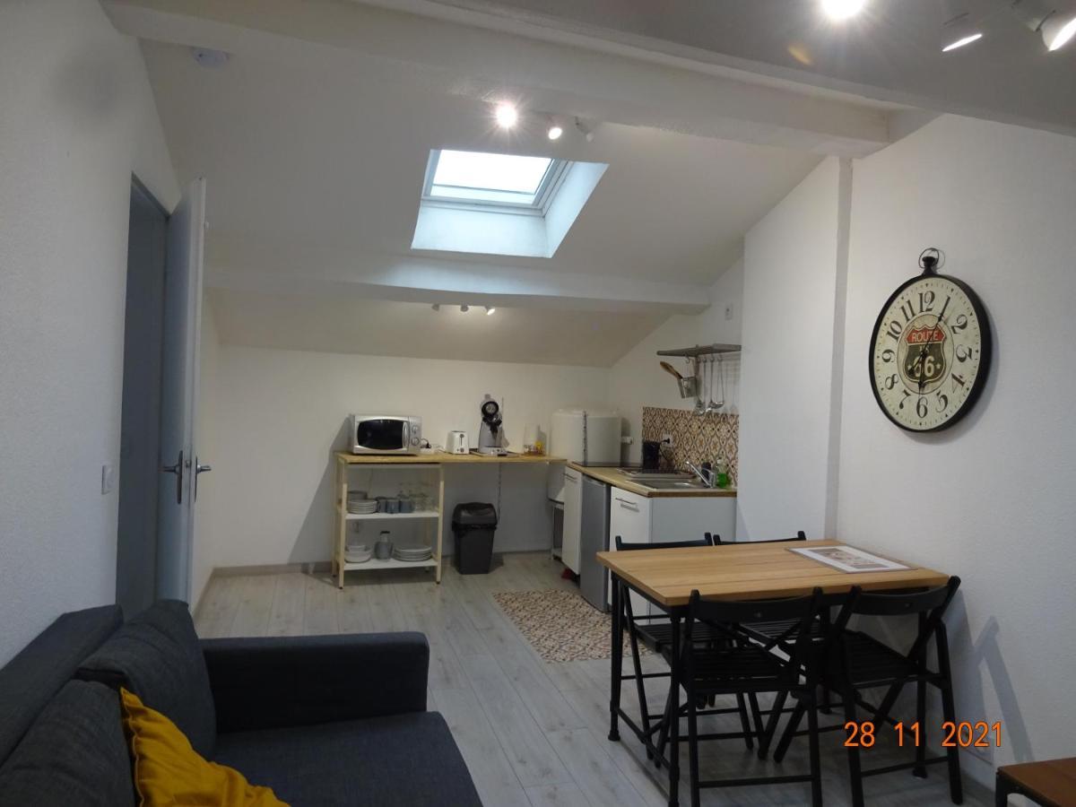 Appartement "Sacha" Au Calme En Hypercentre De Revel Revel  Eksteriør billede